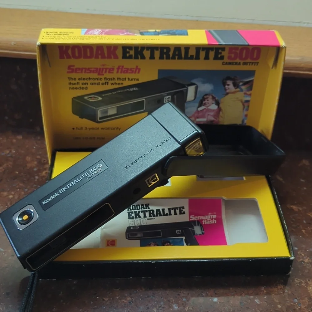 Vintage Kodak Ektralite 500 Camera Outfit